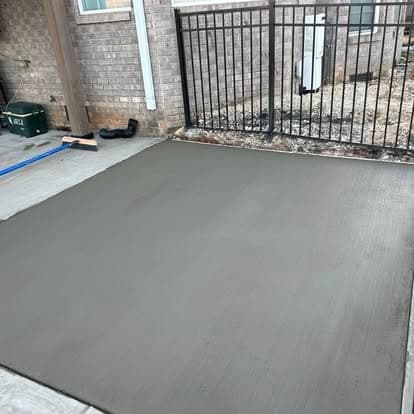 Local Concrete Contractor Patio Repair project in Wake Forest, North Carolina (Wake County) — 4000 PSI commercial-grade concrete, expansion joints, professional broom or smooth finish.